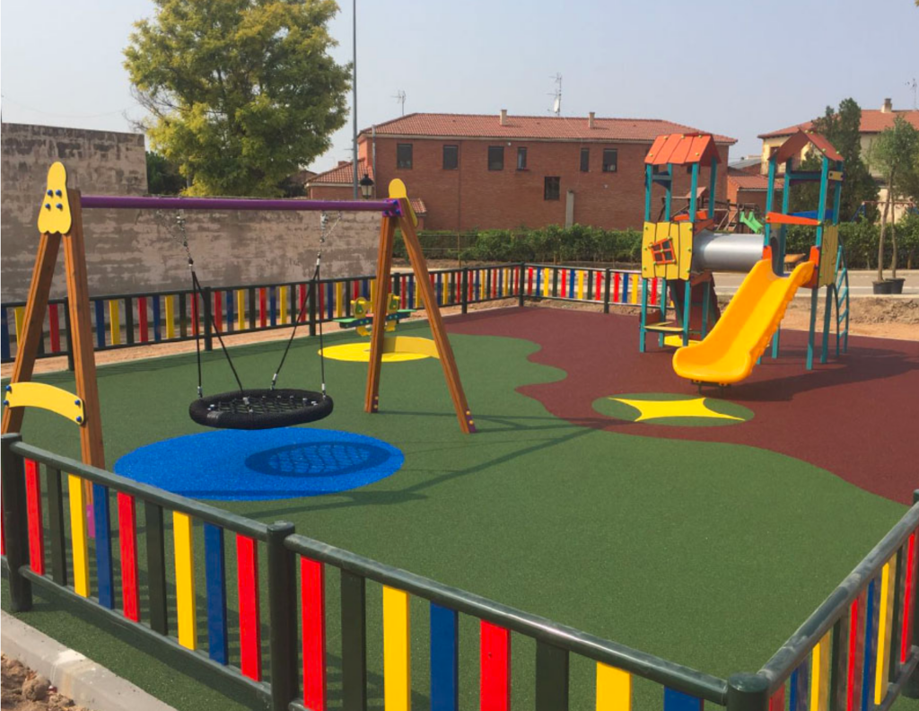 Instalación de parques infantiles en Asturias